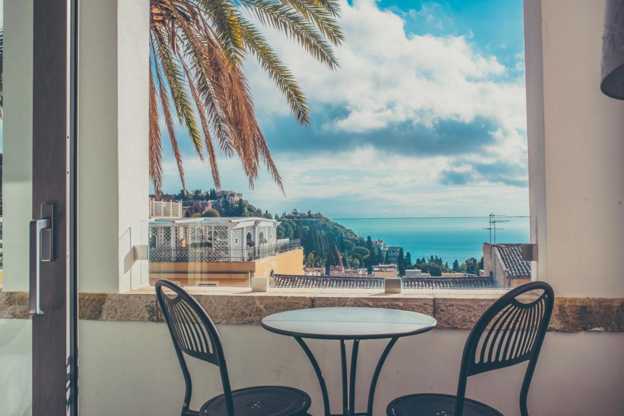 Il Piccolo Giardino Gh ***Superior Hotel Taormina Bagian luar foto