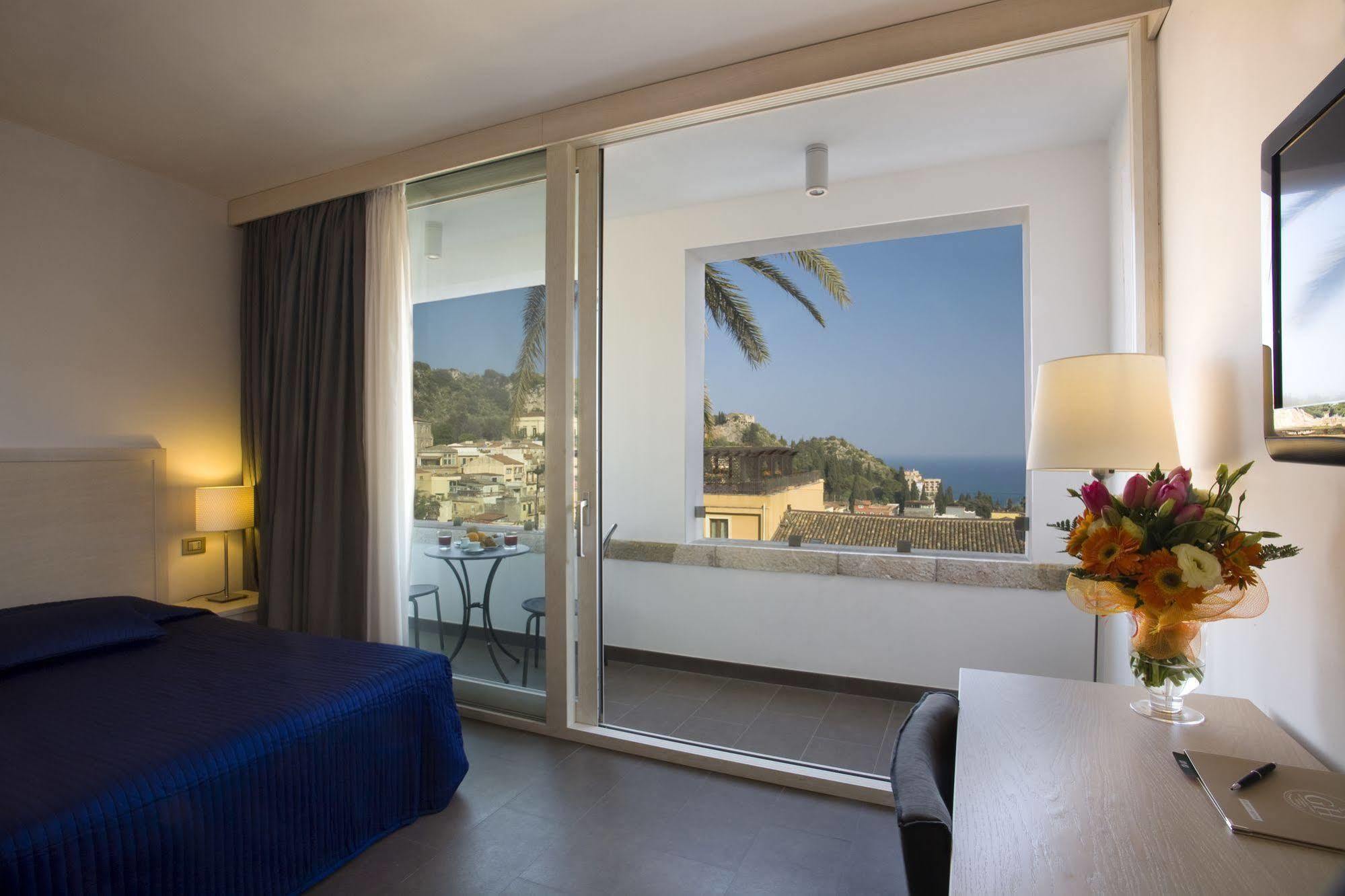 Il Piccolo Giardino Gh ***Superior Hotel Taormina Bagian luar foto