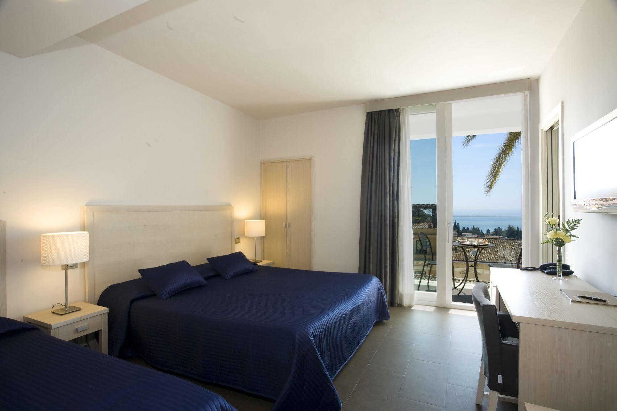 Il Piccolo Giardino Gh ***Superior Hotel Taormina Bagian luar foto